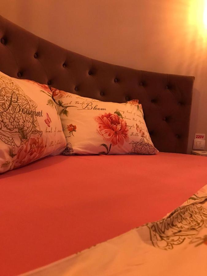 Sweet Pink By Miro Apartment シナヤ エクステリア 写真